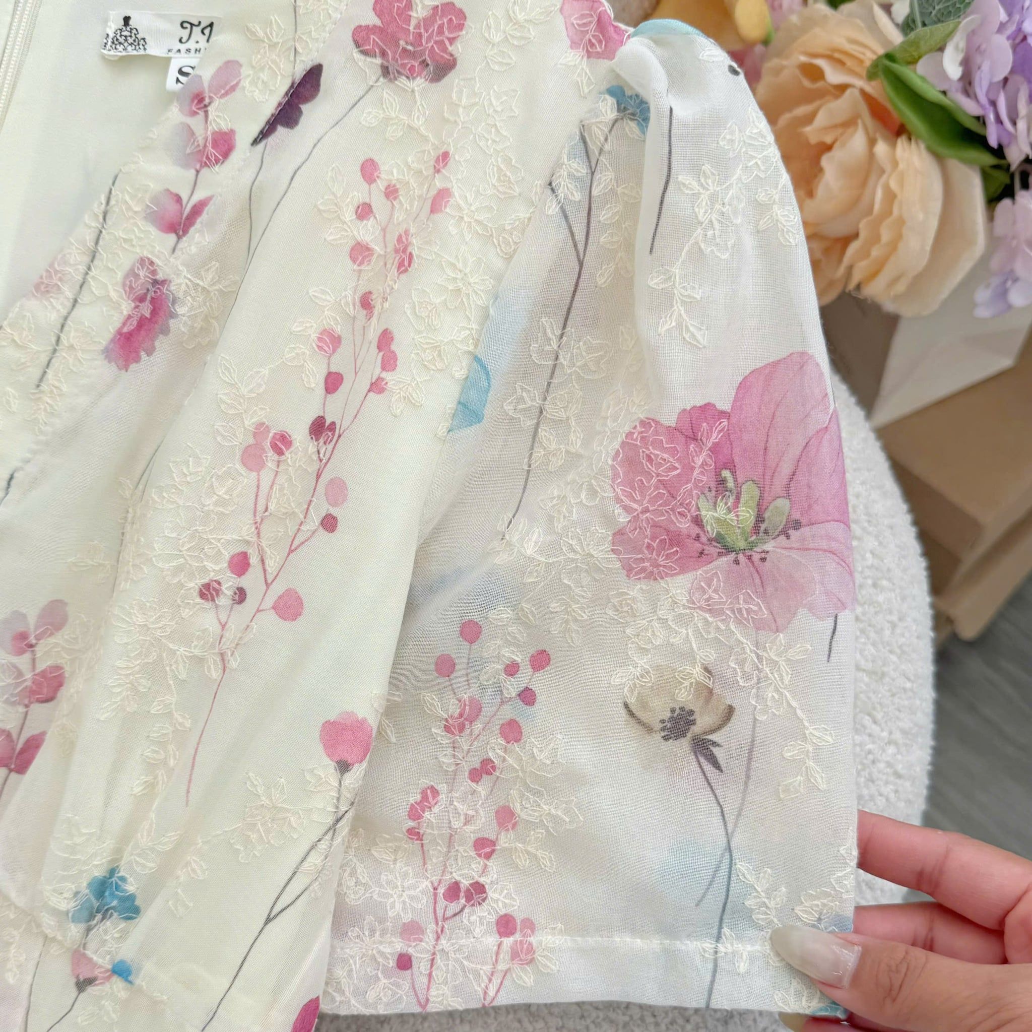Đầm Hoa Thiết Kế Cổ Tim Dáng A Đi Chơi TuTu Store Mã D1781