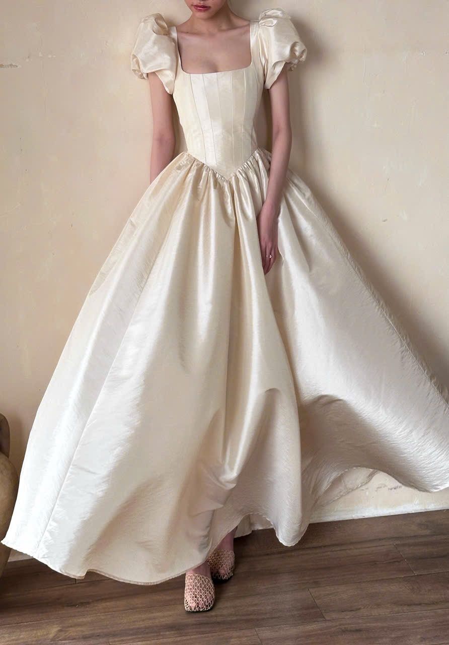  Ivory Sonata Dress - Đầm Corset Tay Phồng Thiết Kế D0161 