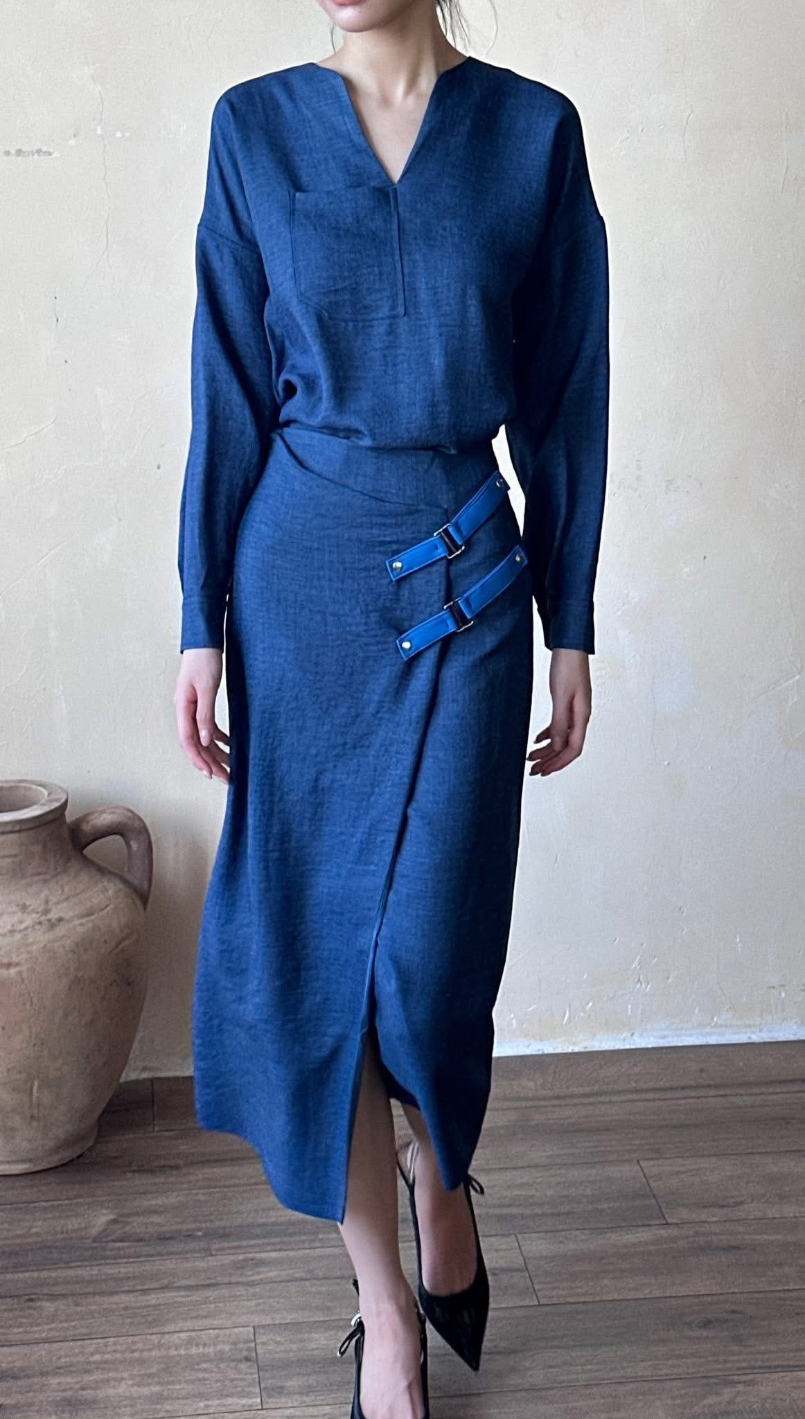  Heidi Set - Áo Cổ V Và Chân Váy Vạt Chéo S06 