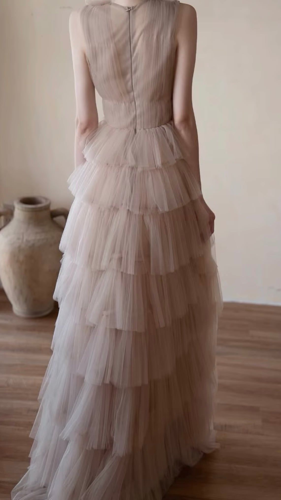  Aphrodite Dress - Đầm Thiết Kế Nhiều Tầng 