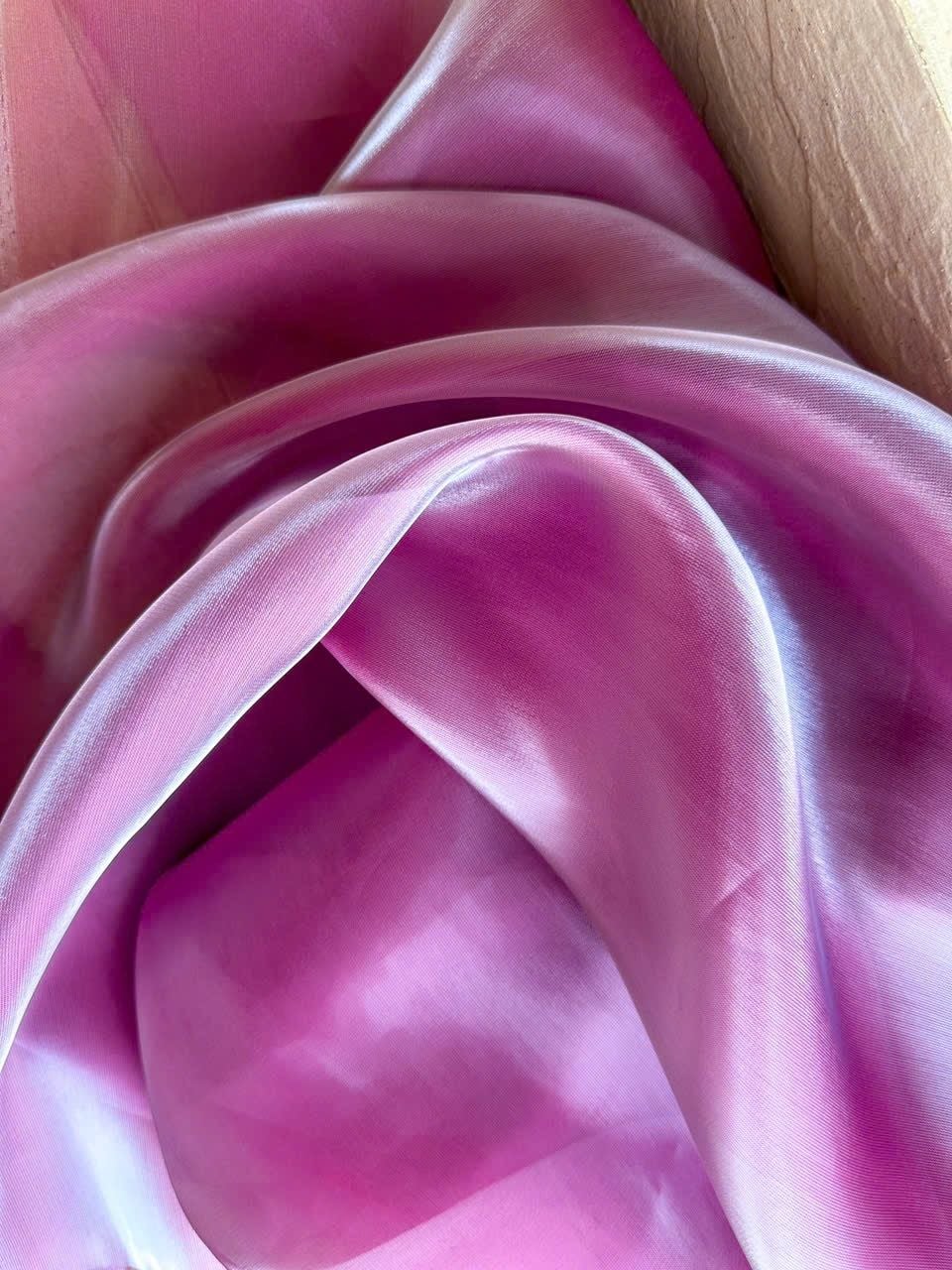  Helena Dress - Đầm Hoa Hồng Tay Phồng Q1013 