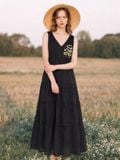  Lyla Dress - Đầm Suông Thêu Hoa D0137 