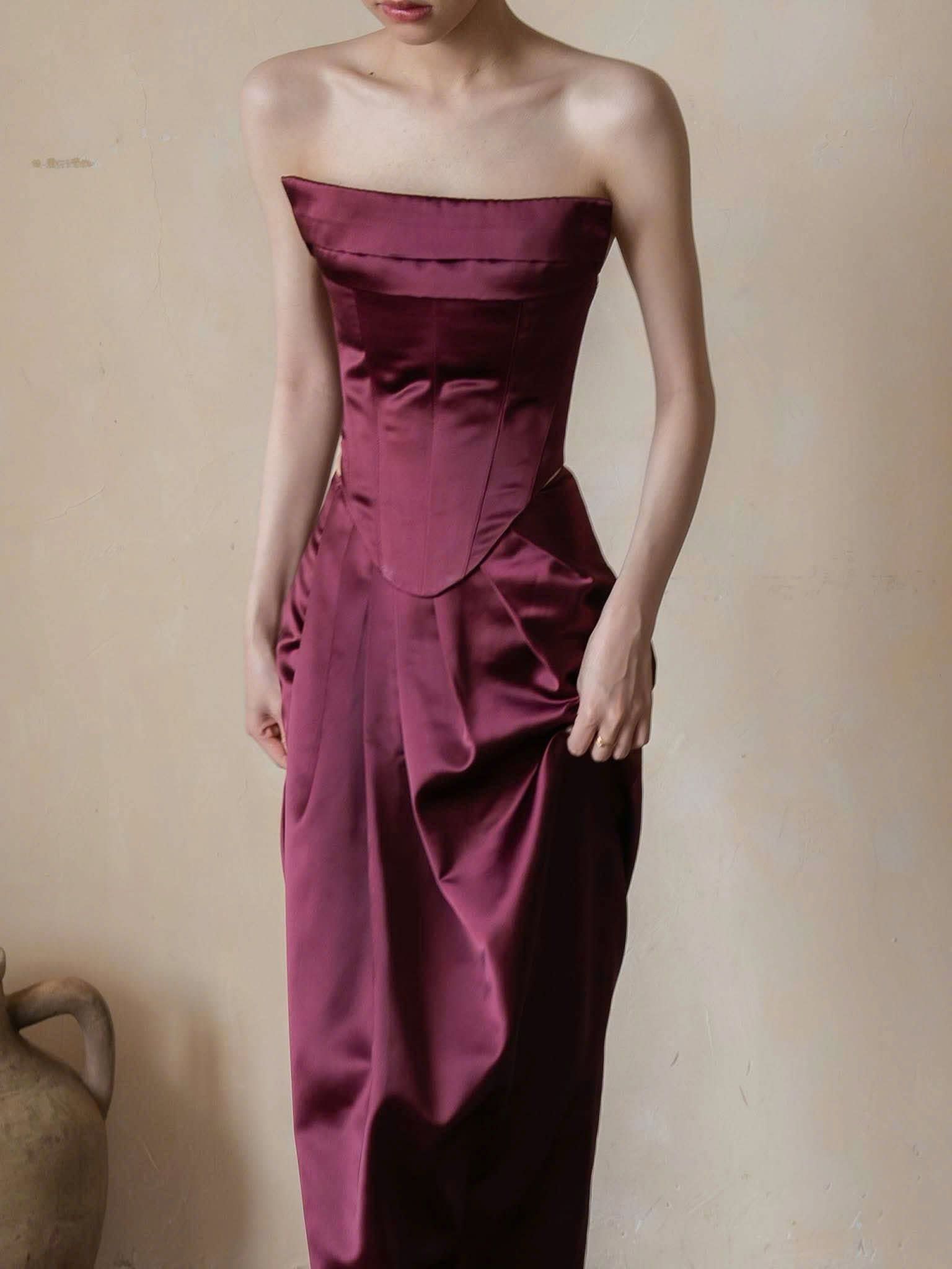  Garnet Set - Set Chân Váy Và Corset Thiết Kế 