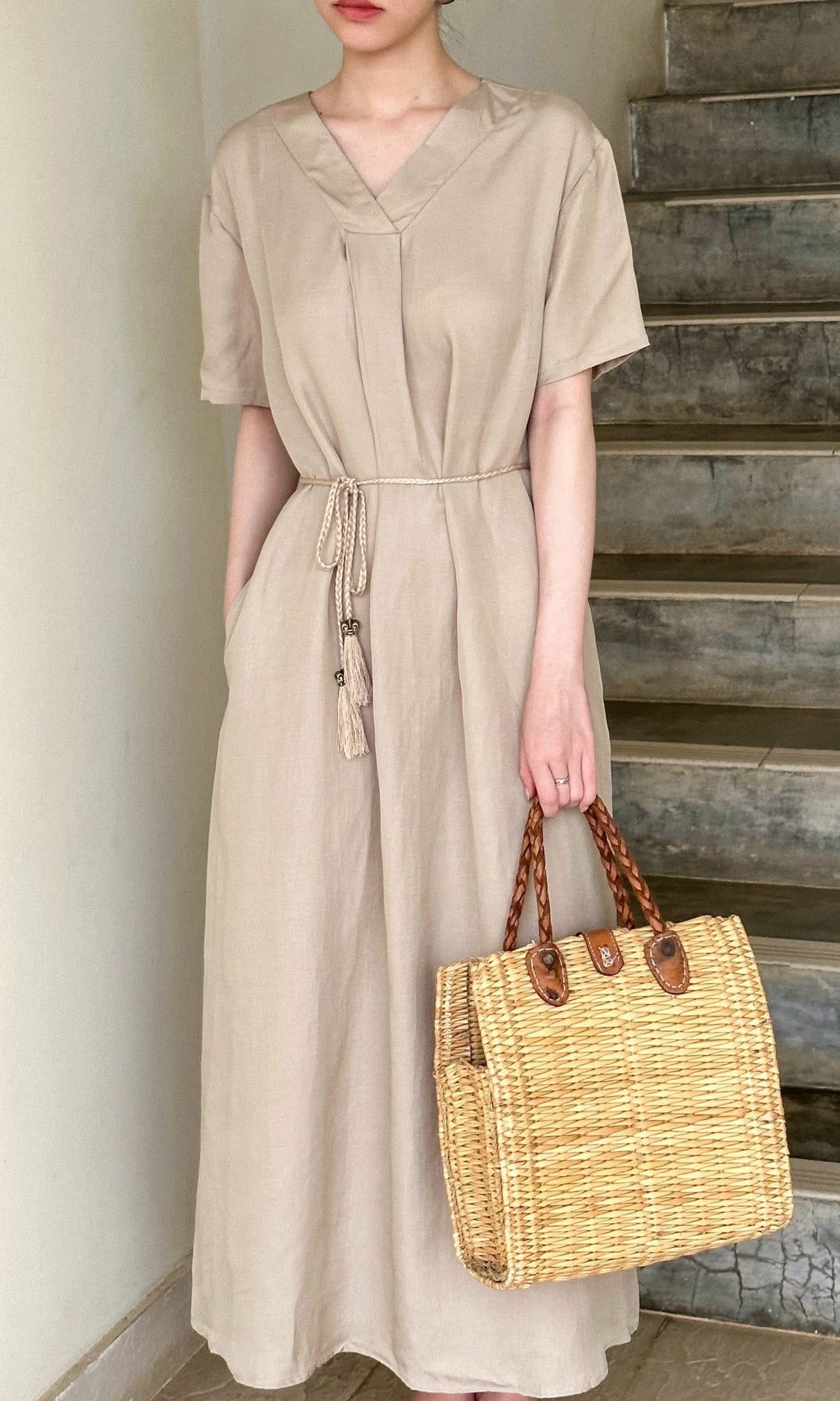  Jocelyn Dress - Đầm Linen Suông Cổ V D974 