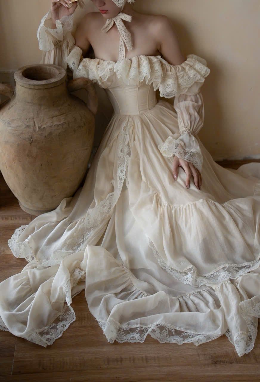 Snow Swan Dress - Đầm Thiết Kế Trễ Vai 