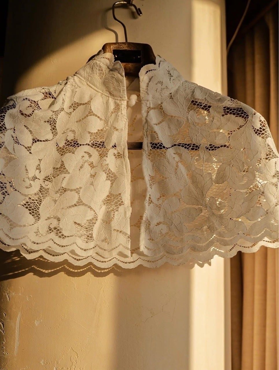  Blaire Set - Đầm Corset 2 Dây Kèm Áo Choàng D0155 