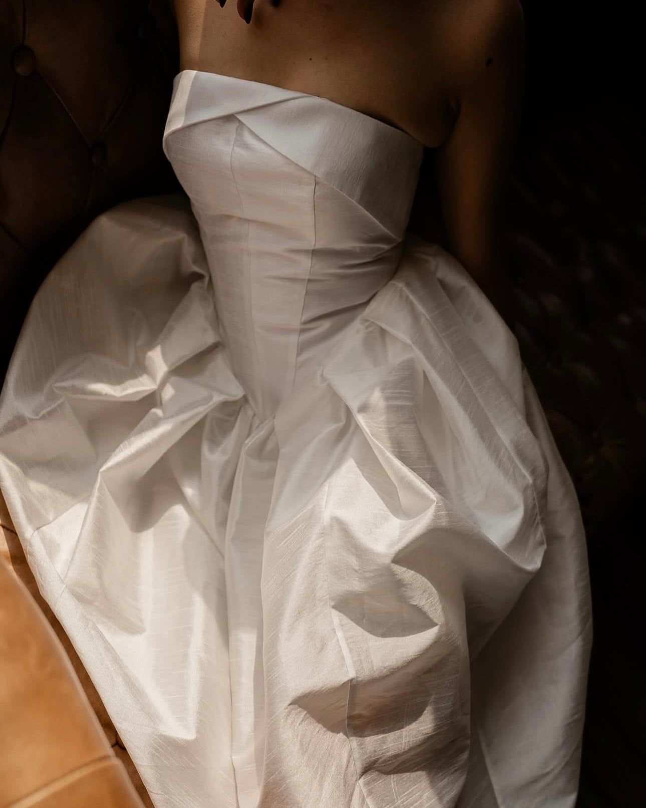  Nyra Dress - Đầm Cúp Ngực Dáng Phồng 