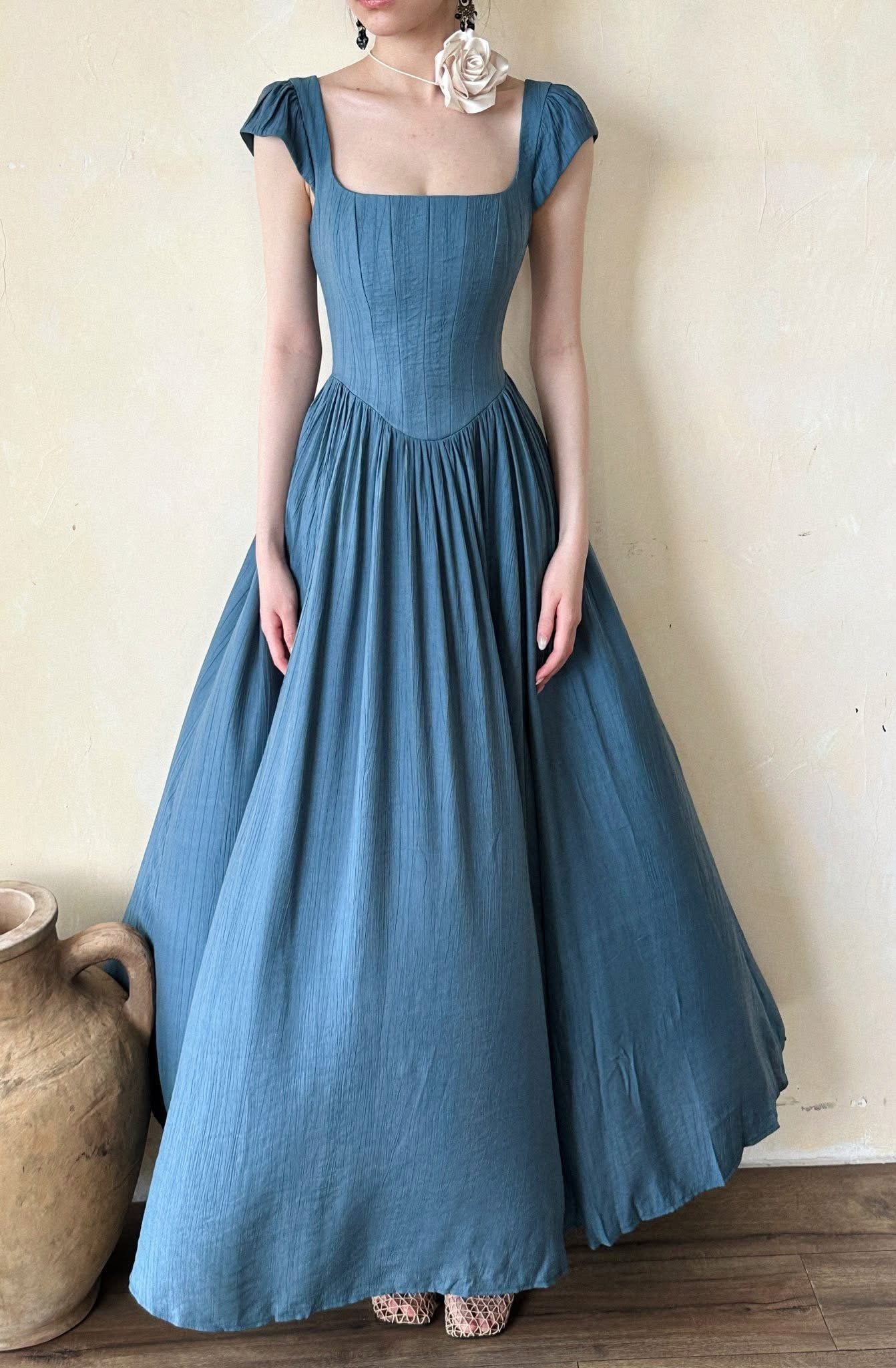  Adela Dress - Đầm Corset Cổ Điển Tay Hến V21 