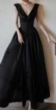  Freya Dress - Đầm Corset Lụa Cổ V Nút Bọc G002 