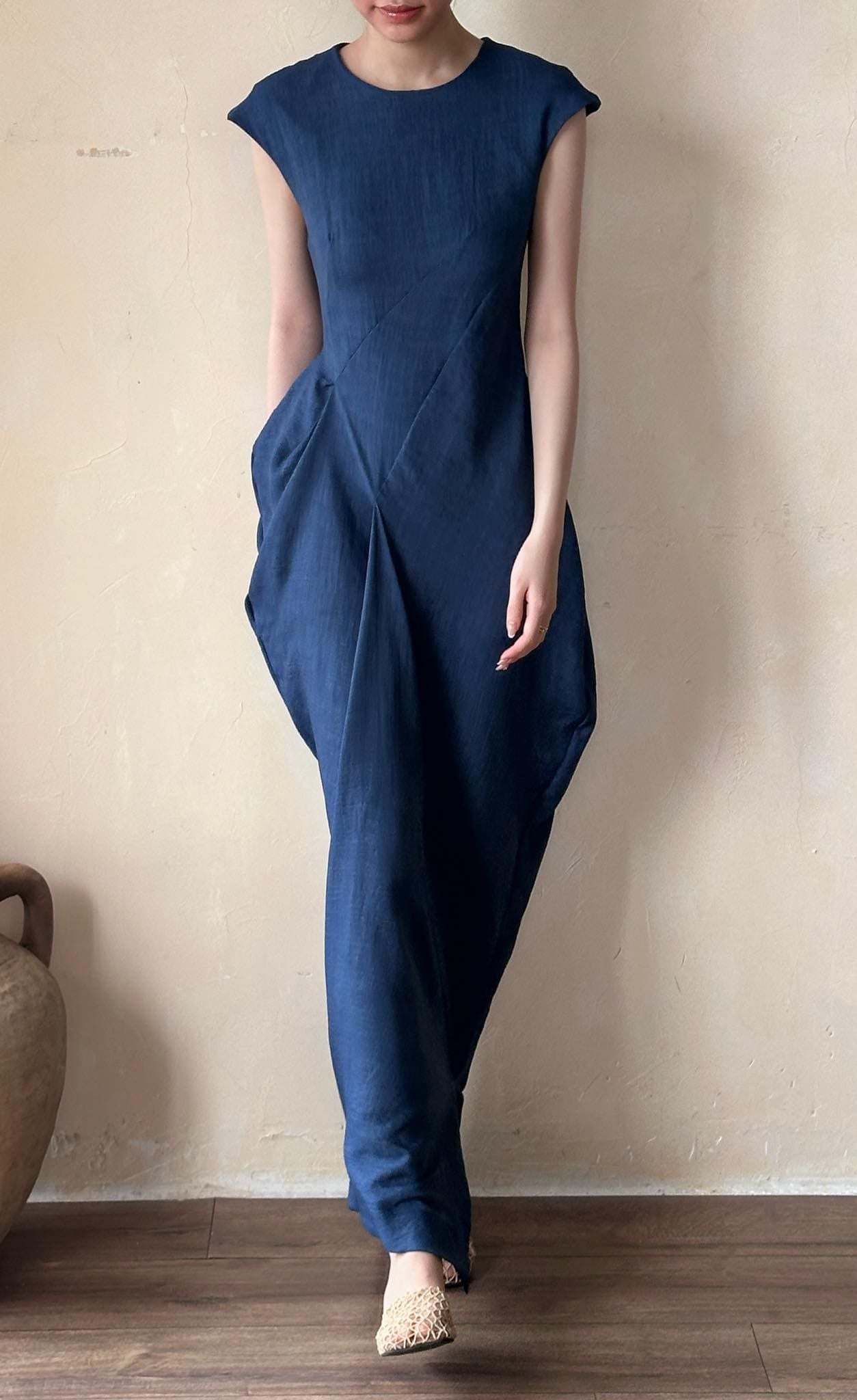  Ceré Dress - Đầm Cổ Tròn Tay Ngắn D1005 