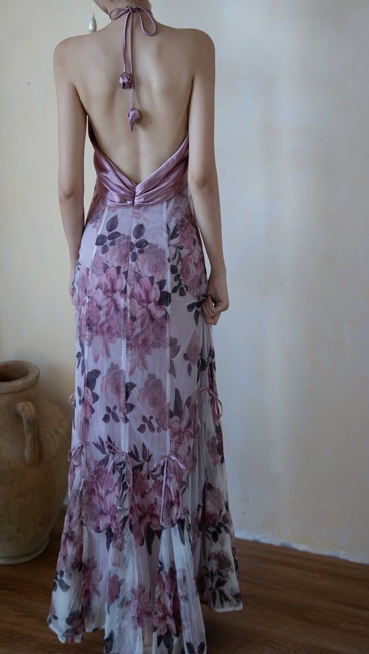  Roselle Dress - Đầm Hoa Hồng Cổ Yếm 
