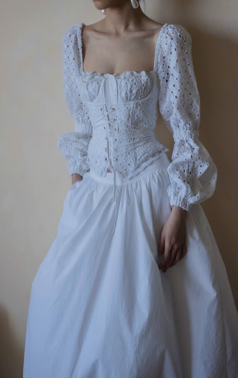  Eirene Set - Set Áo Corset Ren Và Chân Váy Thiết Kế 