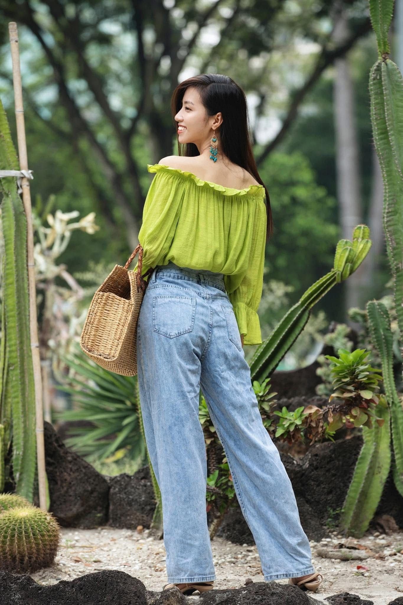  Margot Shirt - Áo trễ vai L43 