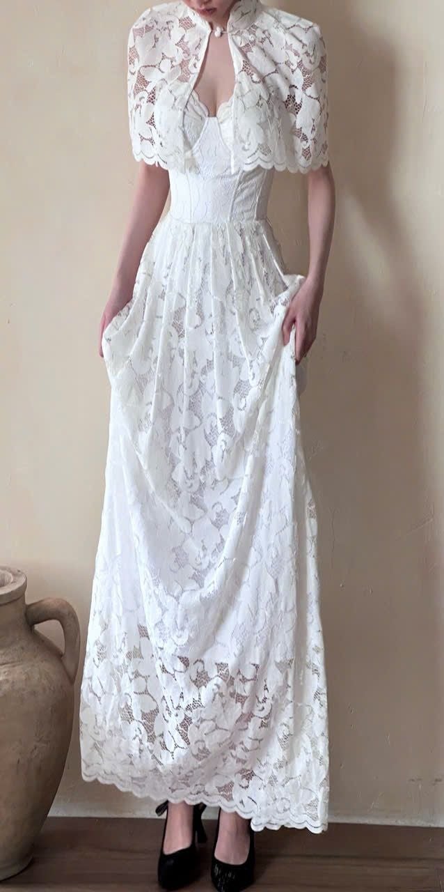  Blaire Set - Đầm Corset 2 Dây Kèm Áo Choàng 