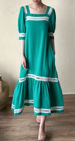  Arles Dress - Đầm suông ren tay ngắn D681 