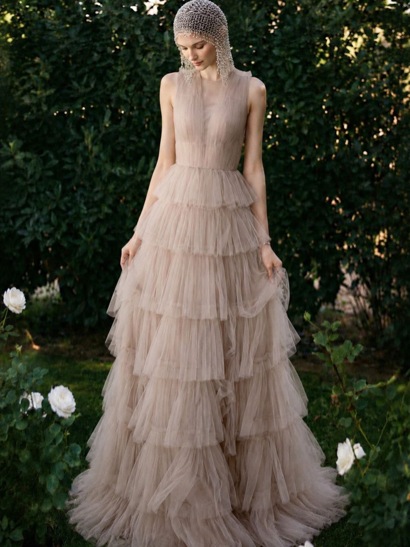  Aphrodite Dress - Đầm Thiết Kế Nhiều Tầng 