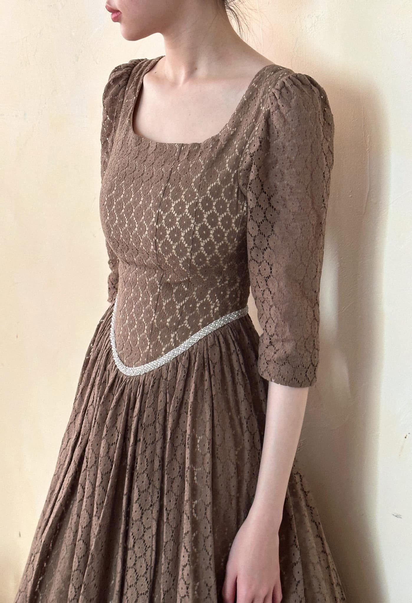  Sally Dress - Đầm Corset Ren Cổ Điển L1016 