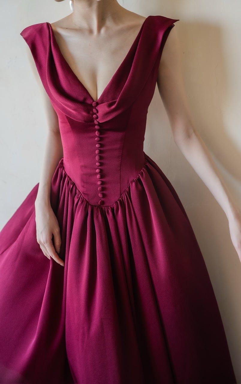  Freya Dress - Đầm Corset Lụa Cổ V Nút Bọc G002 