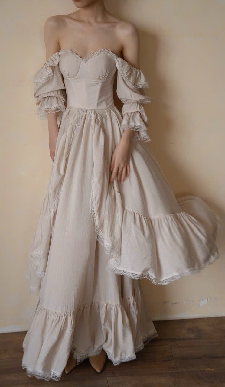  Ivory Swan - Đầm Trễ Vai Corset Thiết Kế 