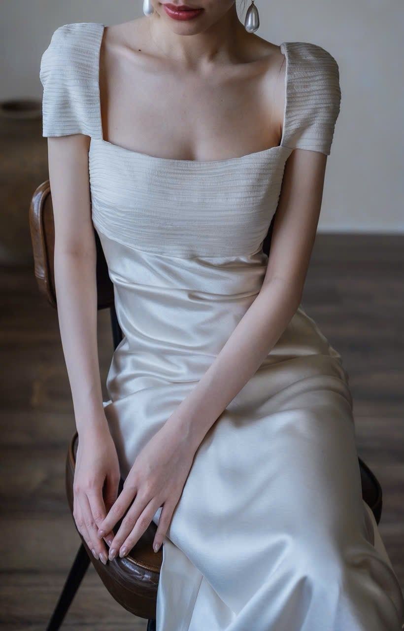  Gracie Dress - Đầm Tay Chườm Thiết Kế 