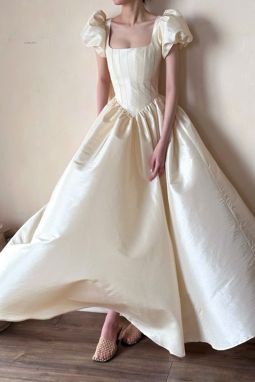  Ivory Sonata Dress - Đầm Corset Tay Phồng Thiết Kế D0161 