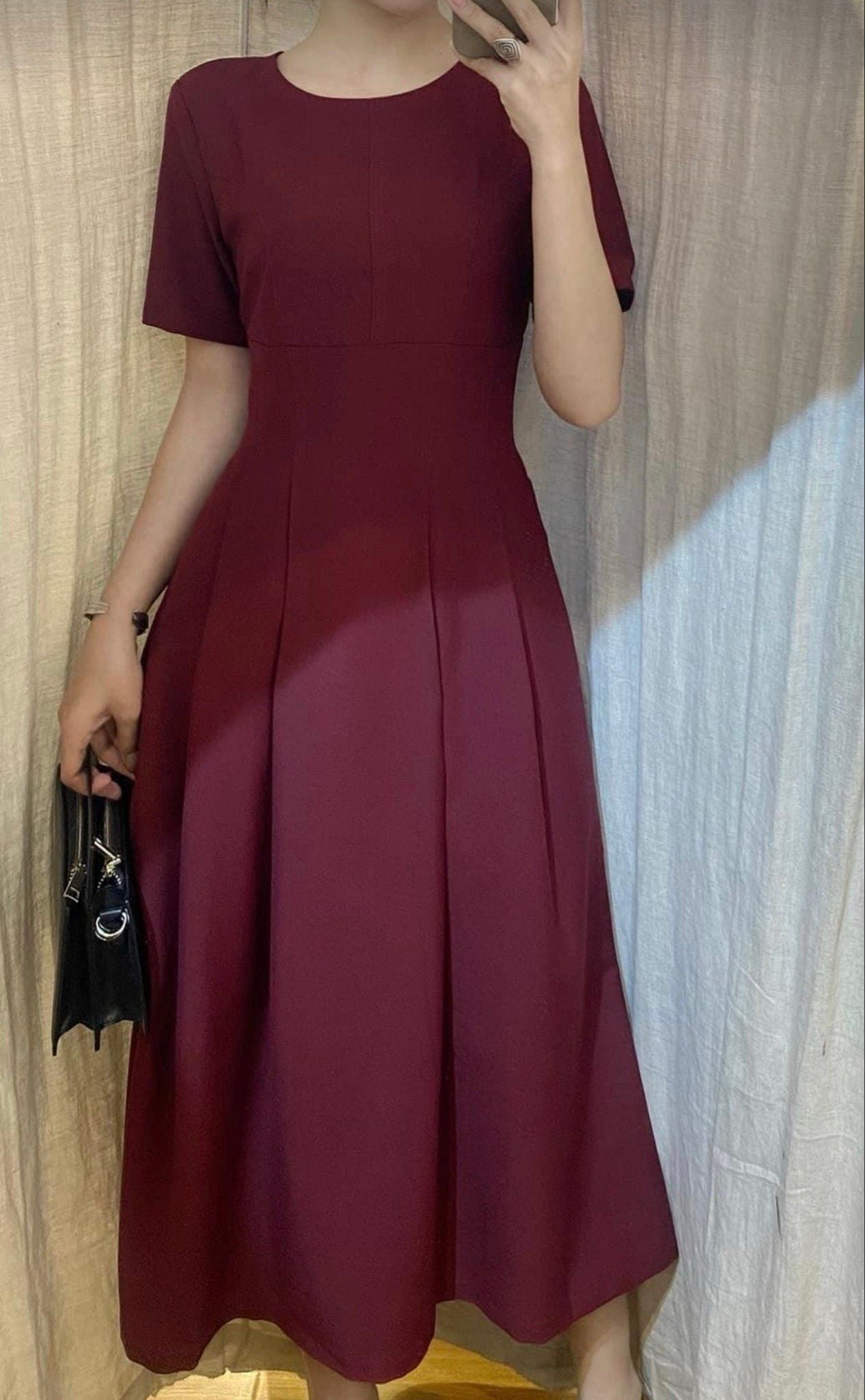  Victoria Dress - Đầm tay ngắn chữ A - POQ79 