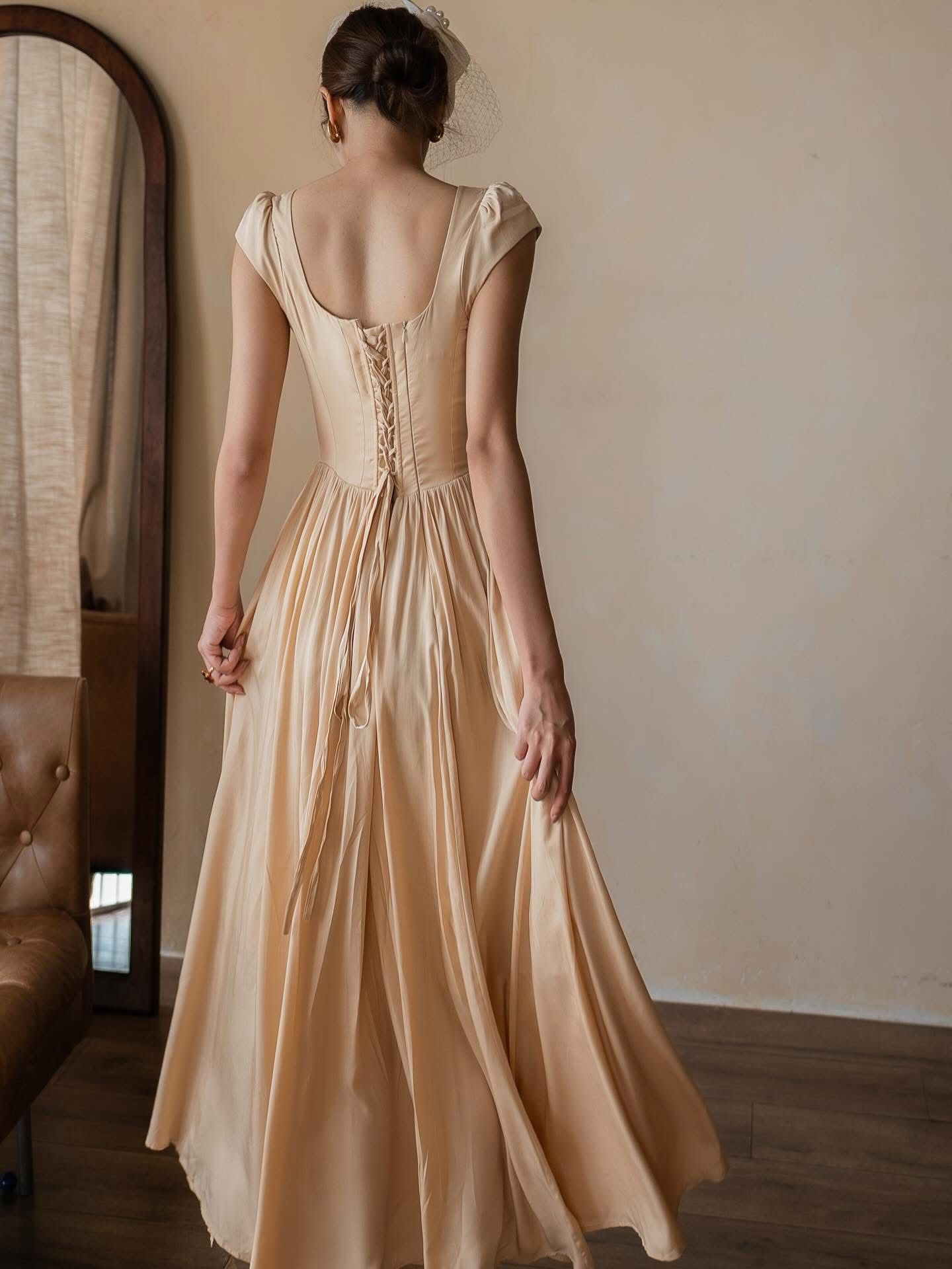  Adela Dress - Đầm Corset Cổ Điển Tay Hến V21 