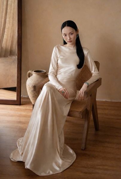  Marilyn Dress - Đầm Lụa Tay Dài Thiết Kế 