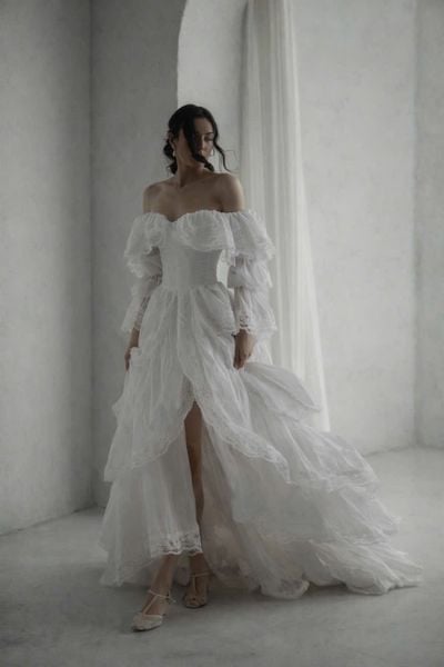  Snow Swan Dress - Đầm Thiết Kế Trễ Vai 