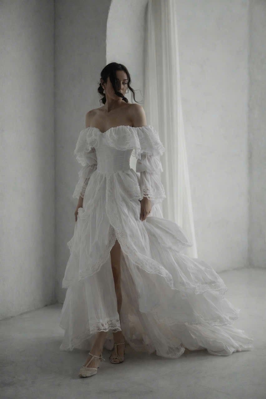  Snow Swan Dress - Đầm Thiết Kế Trễ Vai 