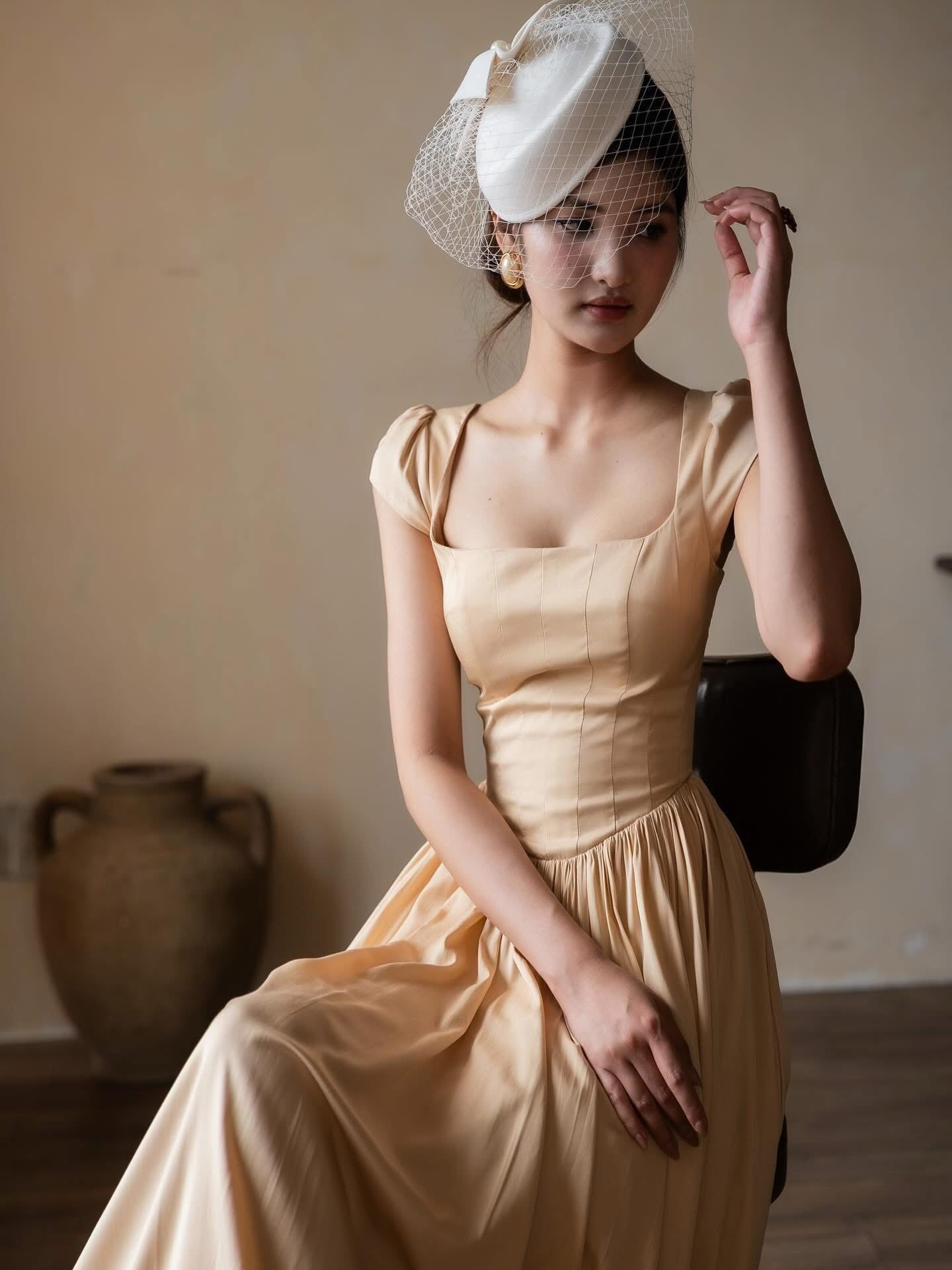  Adela Dress - Đầm Corset Cổ Điển Tay Hến V21 
