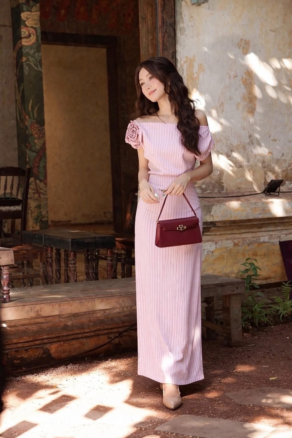  Zinnia Dress - Đầm Linen Lệch Vai Hoa Hồng D989 