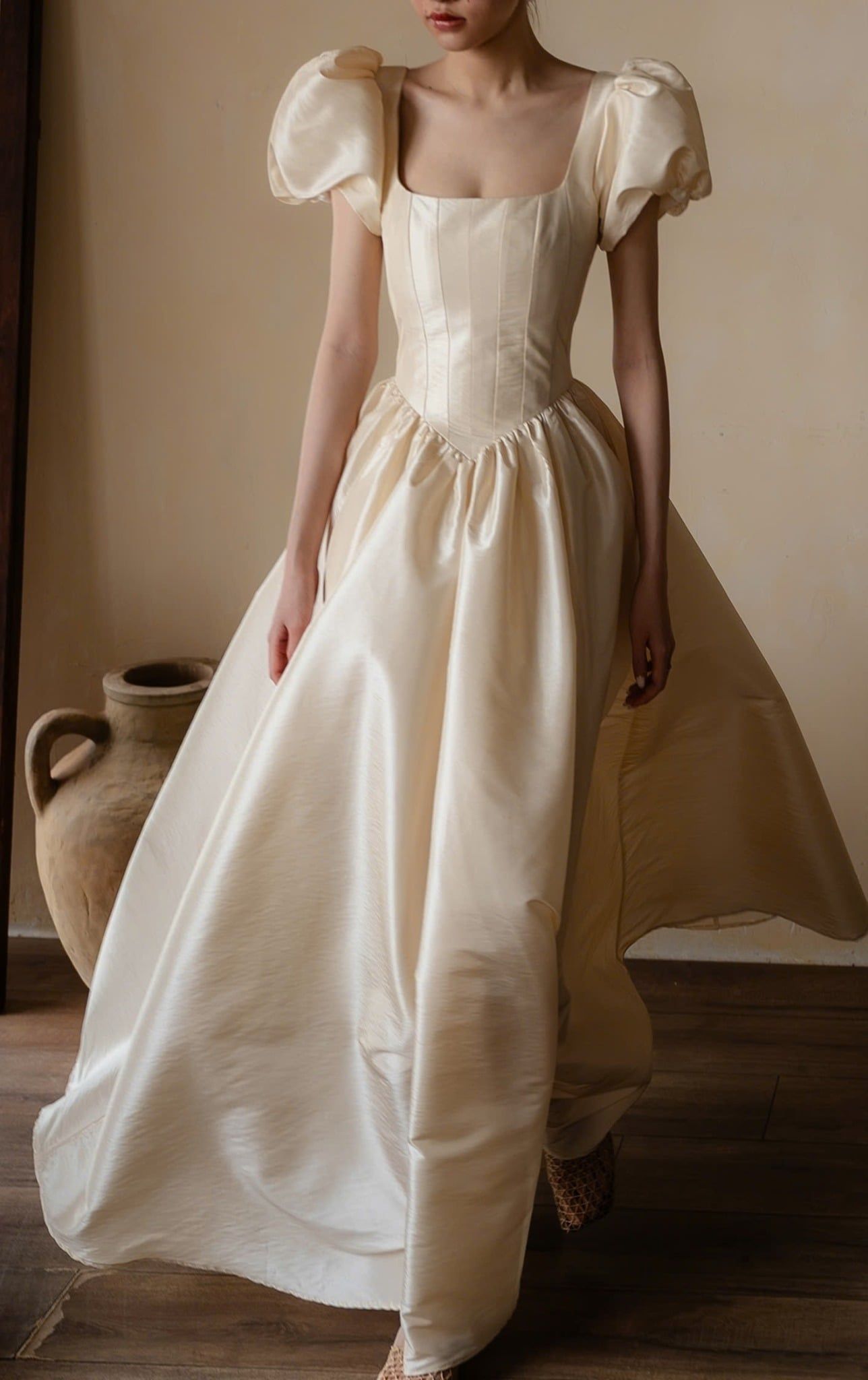  Ivory Sonata Dress - Đầm Corset Tay Phồng Thiết Kế D0161 