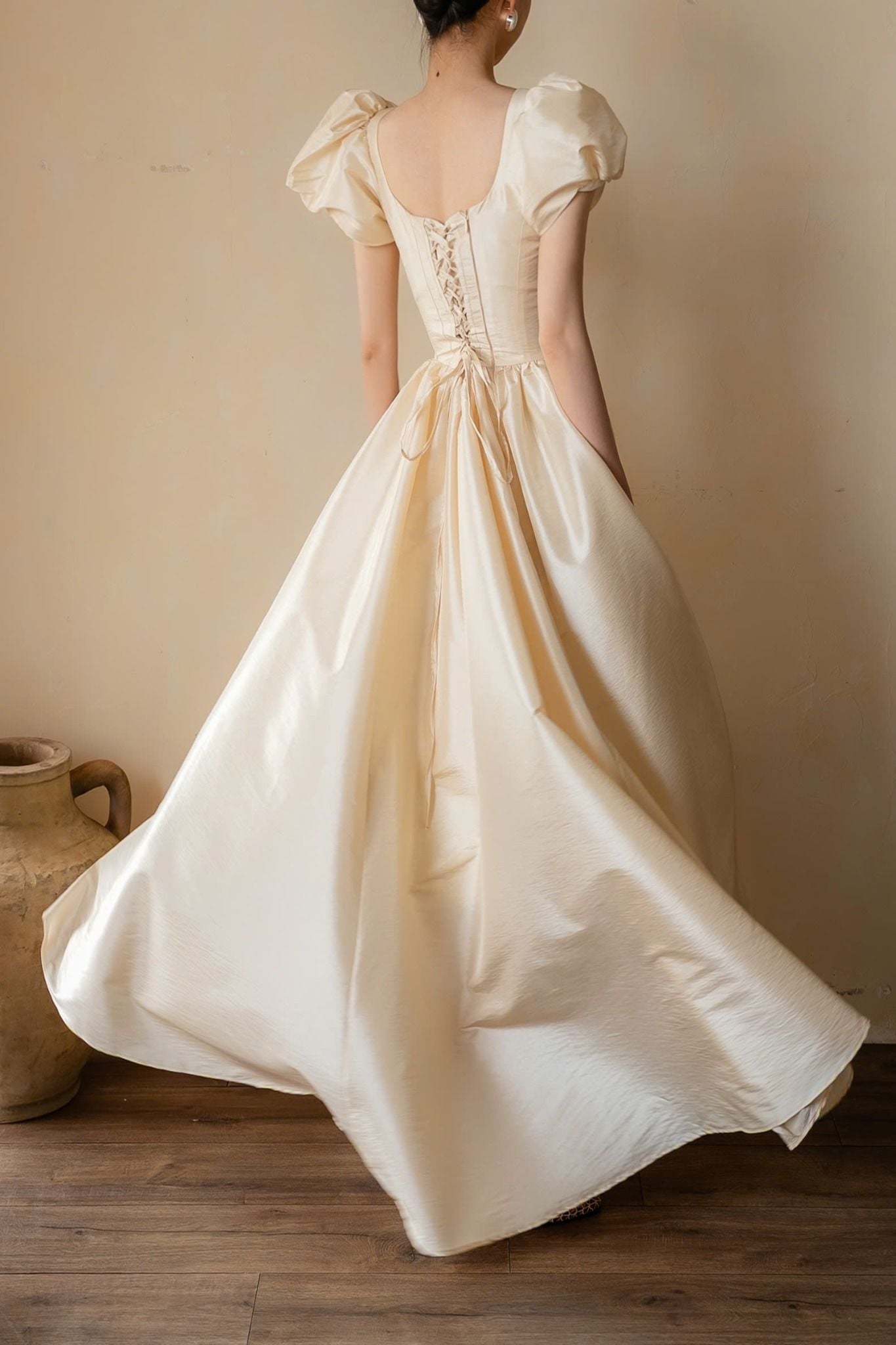  Ivory Sonata Dress - Đầm Corset Tay Phồng Thiết Kế D0161 