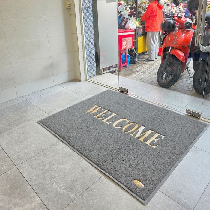 Thảm Chùi Chân Chống Trượt Lót Cửa Ra Vào Có Chữ Welcome ( Wc )