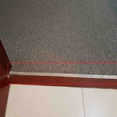 Nẹp Lót Đầu Cửa Có Gai