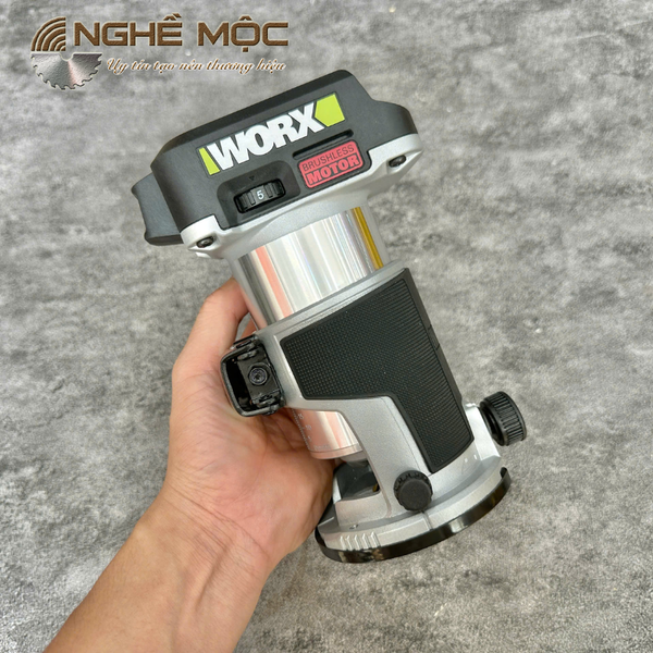 máy phay gỗ dùng pin worx 20V WU560.9
