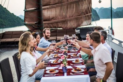 5-DAY NORTHERN VIETNAM TOUR | PRIVATE HANOI, SAPA & HALONG DAY CRUISE