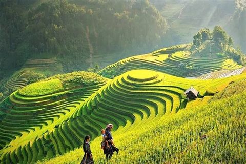 BEST SAPA 3-DAY 2-NIGHT PRIVATE LUXURY TOUR FROM HANOI