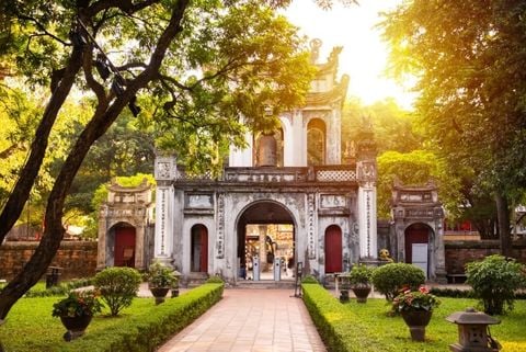 4-DAY VIETNAM CORPORATE INCENTIVE FROM TH: HANOI & HALONG