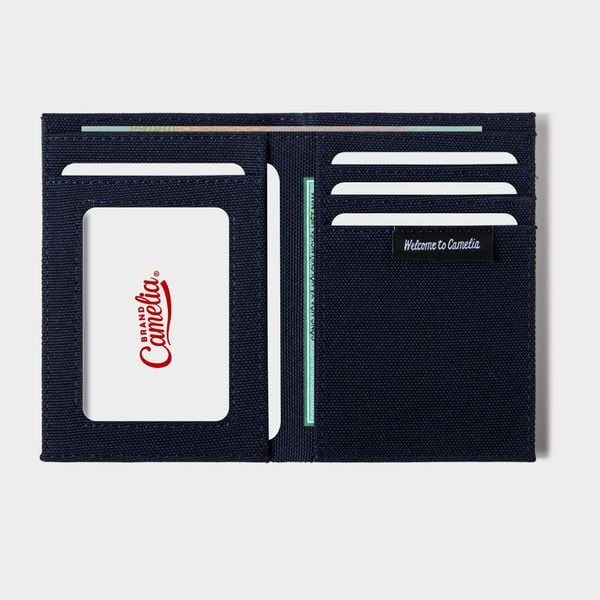 Sia Wallet - Đứng