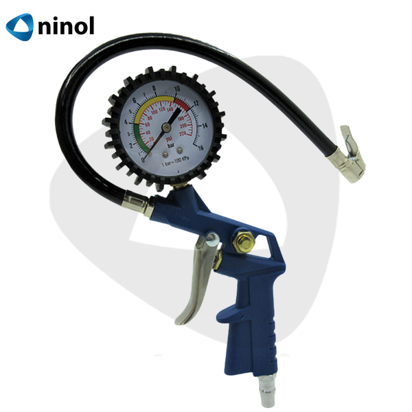 Tay bơm lốp có đồng hồ