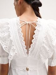 Đầm Trắng Ren Bèo Cổ V