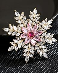 Cài Áo Blush Snowflake