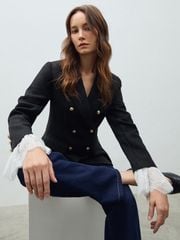 Áo Blazer Tay Phối Ren