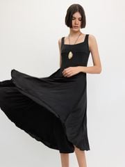 Đầm 2 Dây Cổ Vuông