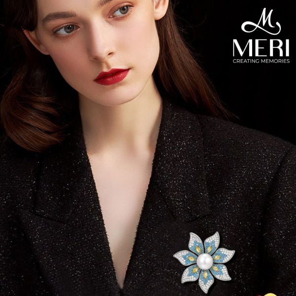 Cài Áo Nữ MERI Blue Blossom