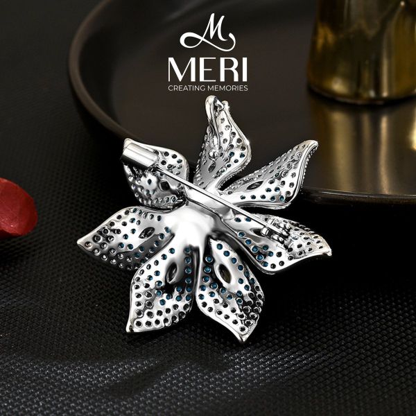 Cài Áo Nữ MERI Blue Blossom