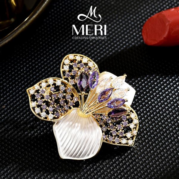 Cài Áo Nữ MERI Purple Narcissus