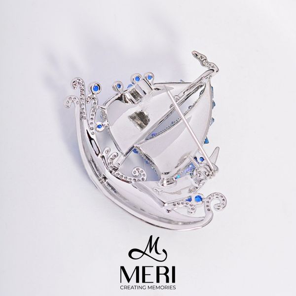Cài Áo Nữ MERI Blue Sailboat